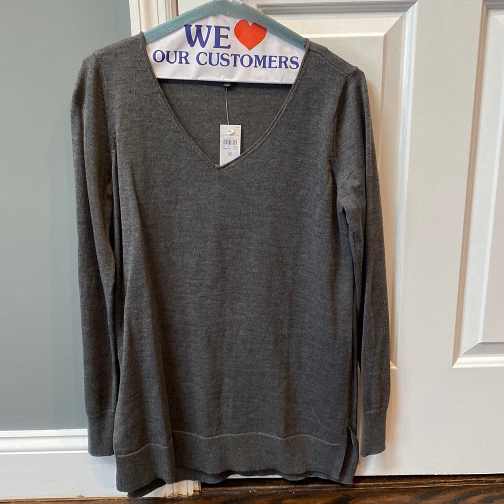 Brand new Ann Taylor Marino wool sweater